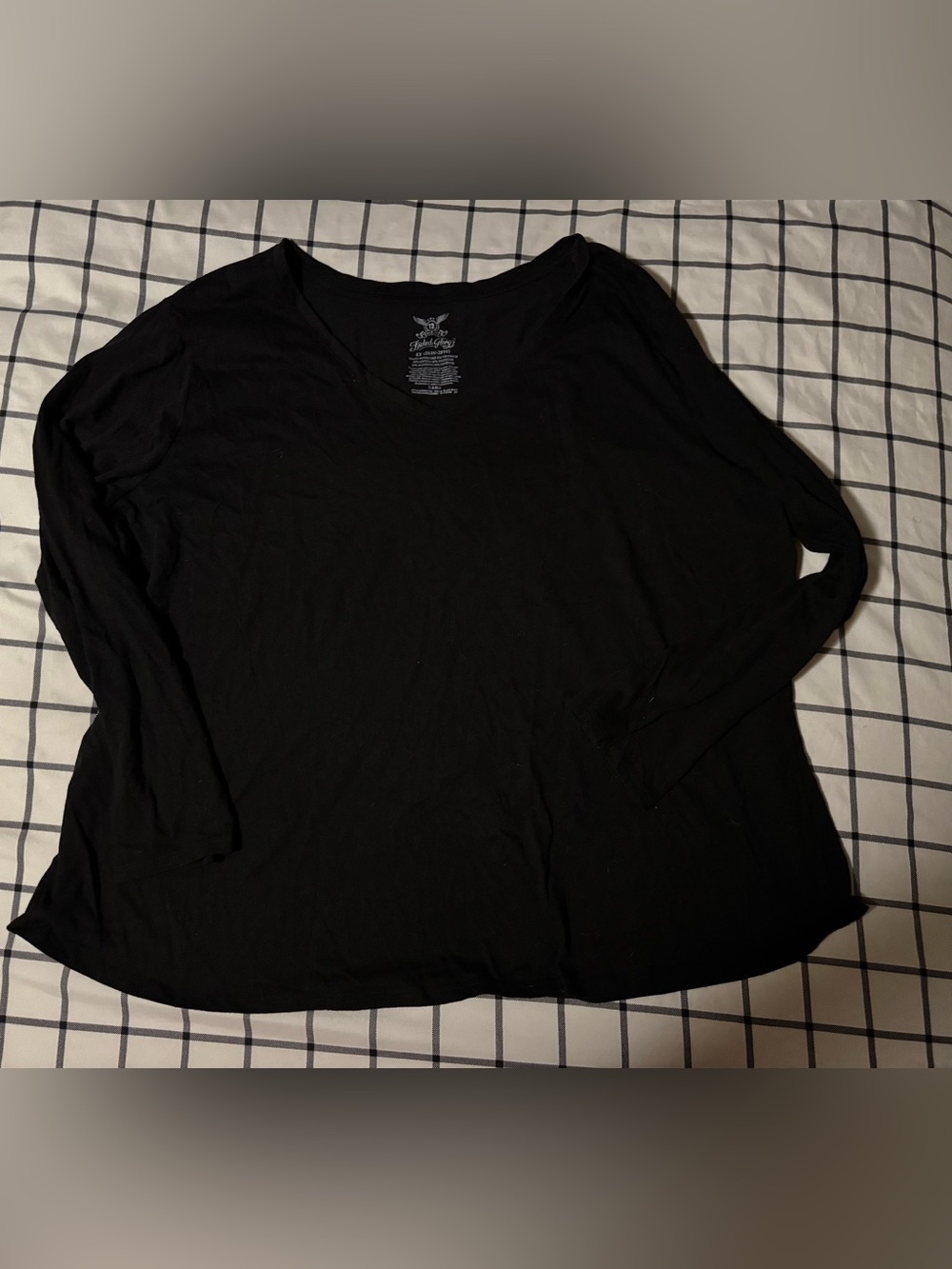 Faded Glory Plus Size Black V-Neck Long Sleeve Women’s Shirt
